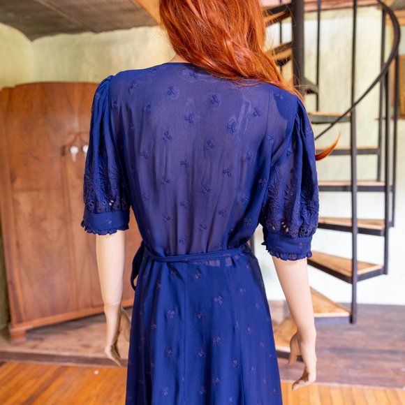 Reformation "Annalise" Navy Wrap Dress * Size Medium - Picture 9 of 11